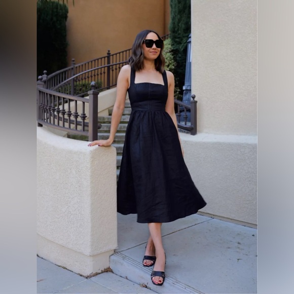 NWT Reformation Tagliatelle Linen Dress in Black - Picture 3 of 13